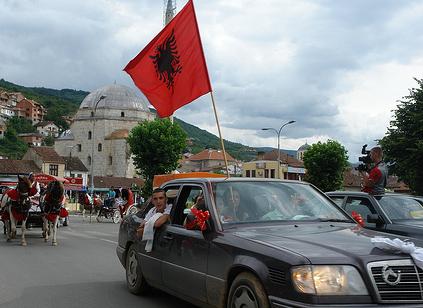 Radu Dudau spune ca admiterea in NATO a Tiranei impiedica eventuala aparitie a unei 